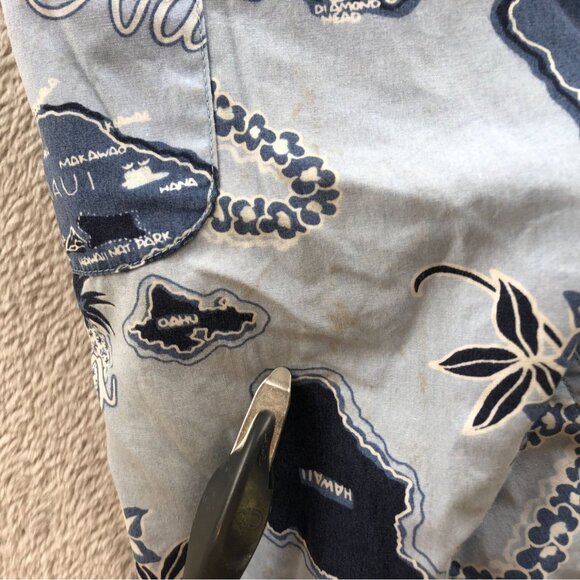 Old Navy Mens Hawaiian Shirt Size XL Lot Of Two Vintage Short Sleeve Button Up - Picture 14 of 15